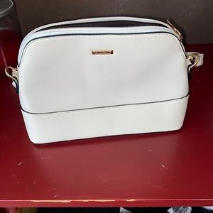 Elim & Paul cream cross body purse